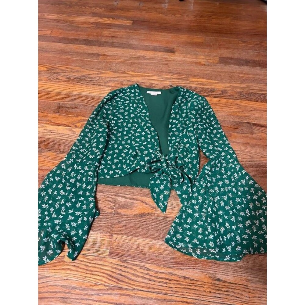 Urban Outfitters Small